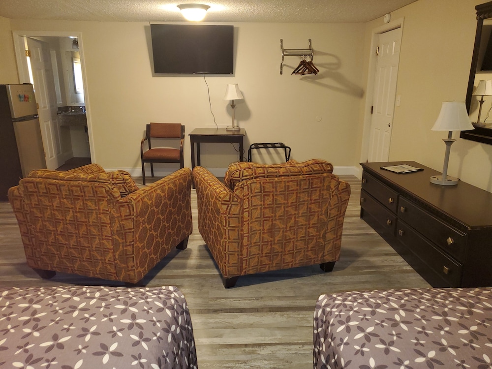 Turnpike Motel - photo 10