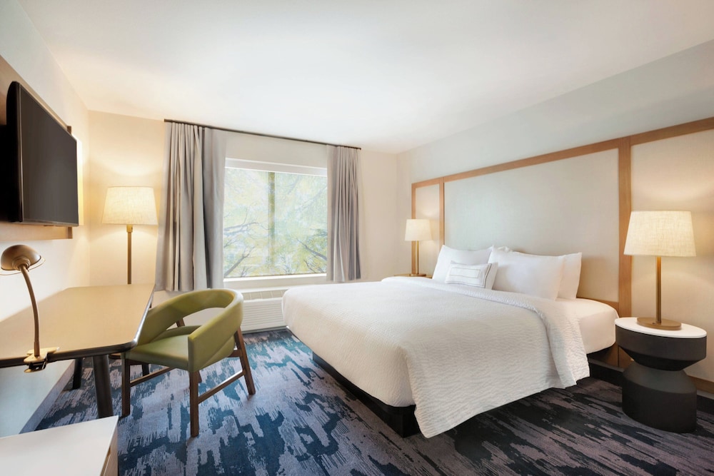Fairfield Inn & Suites by Marriott Boulder Longmont - photo 7