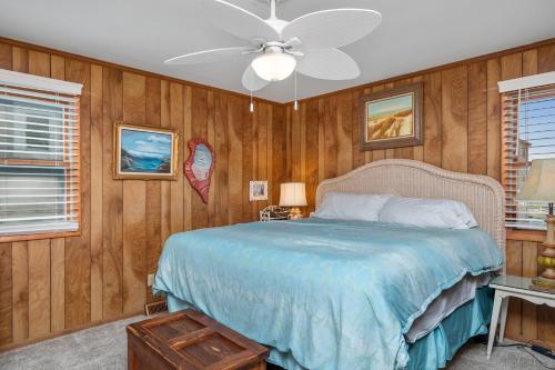 A Pirate's Paradise by Oak Island Accommodations - photo 44
