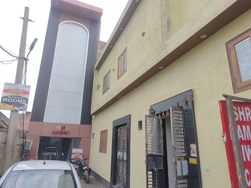 Meera residency vrindavan - last minute hotel in Vrindavan