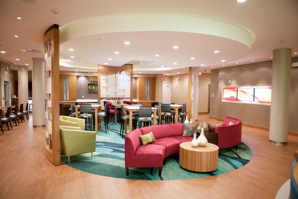 Springhill Suites Wichita Airport - photo 29