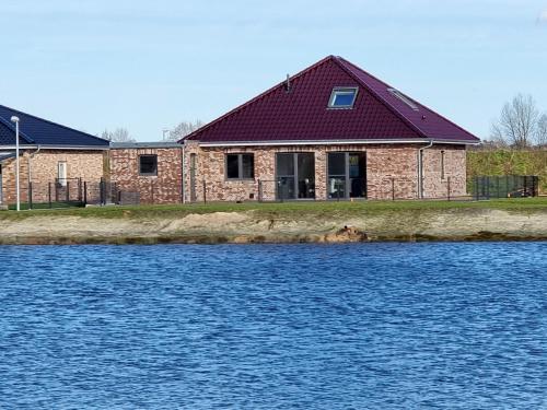 Willkommen ZuhauSee - carbon neutral hotel in Walchum
