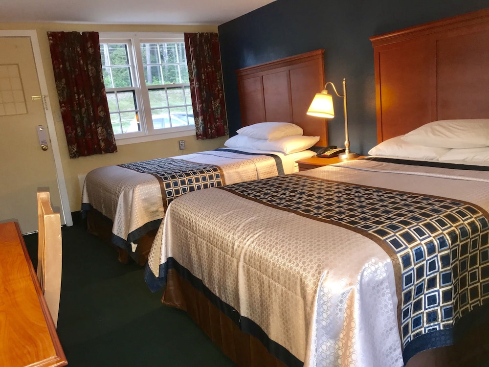 Swiss Chalets Village Inn - photo 12