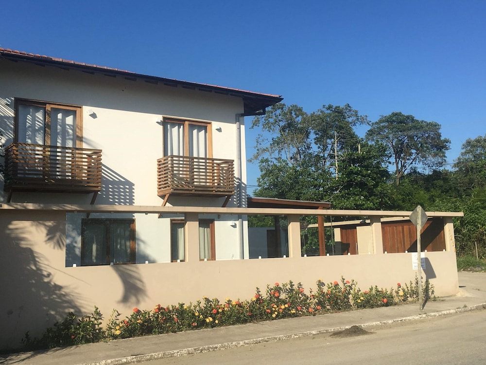 Ambar Vista Para O Mar 3 Suites 1 5km Do Centro Piscina Wi Fi E Churrasqueira — Paraty