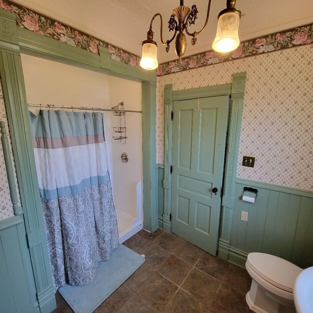 Art and Lodging - photo 57