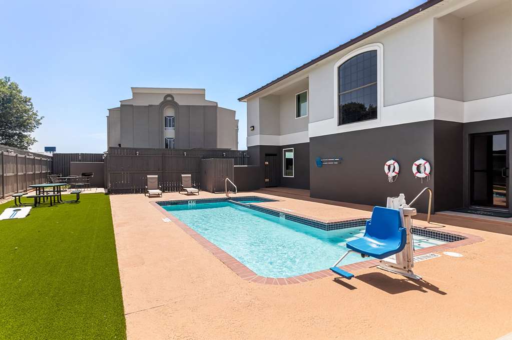 Quality Inn Bastrop - photo 25