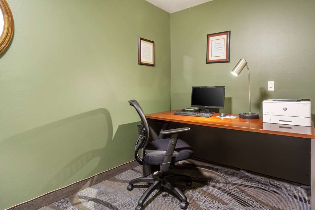 Best Western Plus Edmonds Harbor Inn - photo 52