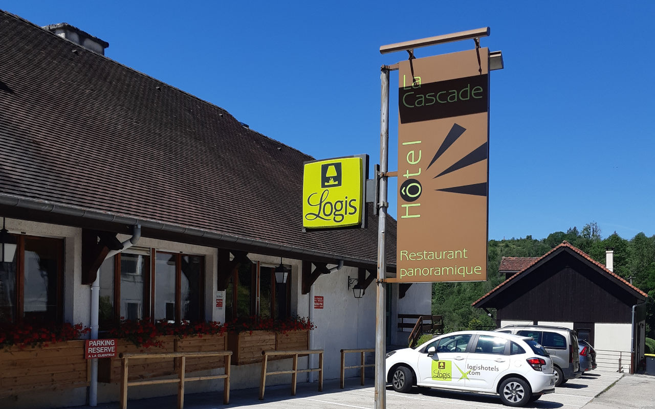 Logis Hôtel La Cascade in Besancon, France