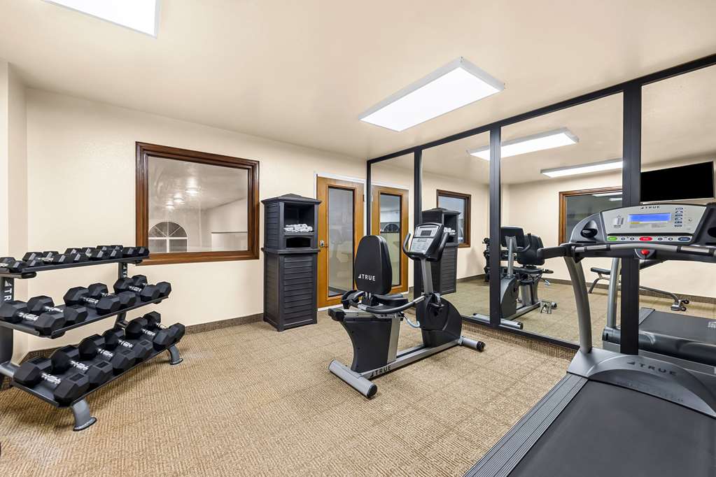Comfort Inn & Suites Pueblo - photo 59