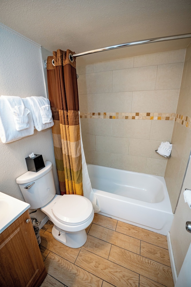 Estes Mountain Inn - photo 85