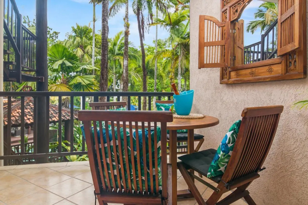 Hibiscus Resort 10 Fabulous Location — Port Douglas