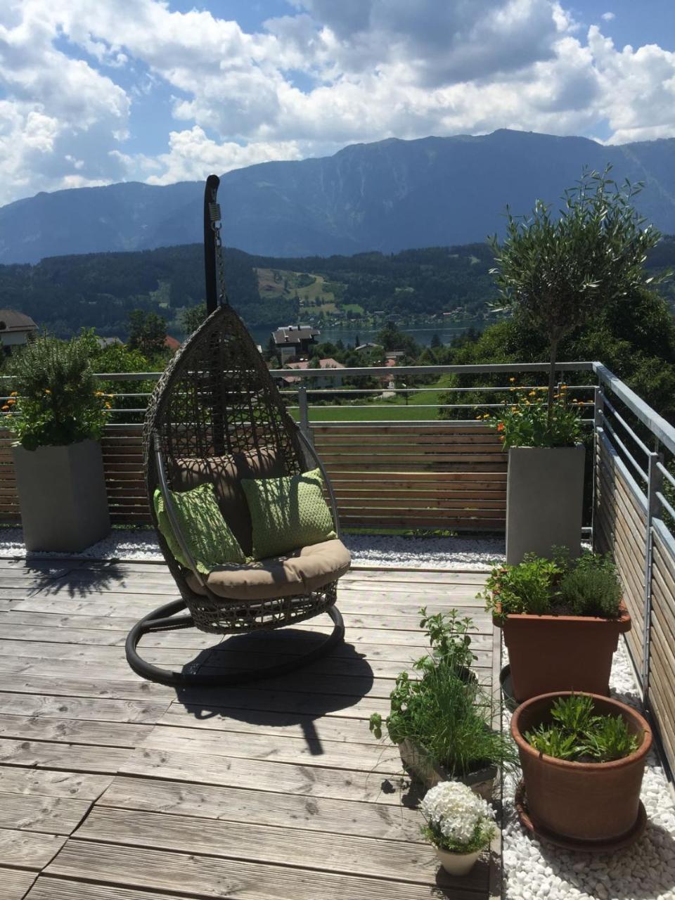 Appartment Burger Hinteregger — 4-Star Luxury Hotel in Seeboden, Austria