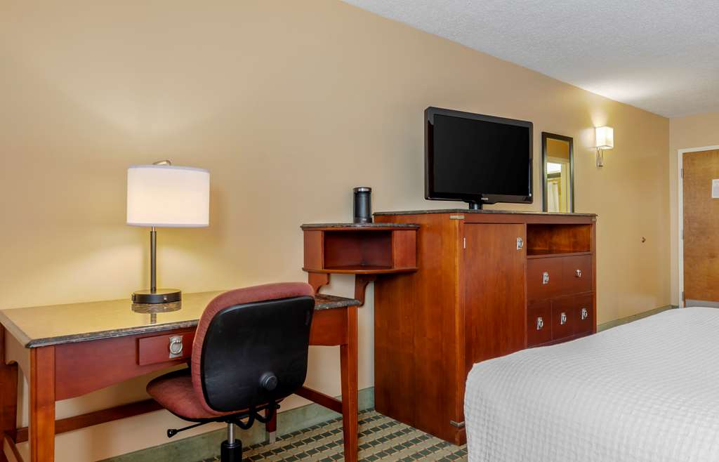 Best Western Plus Inn at Valley View - photo 19