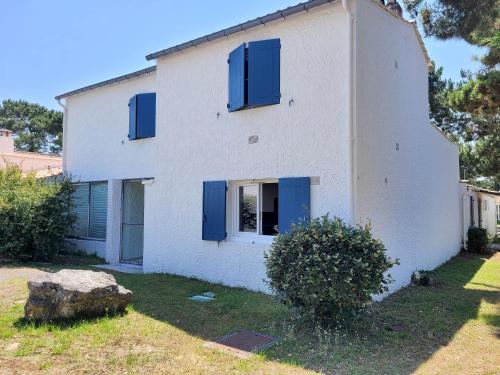 Maison 8 personnes près de la mer animaux admis FR 1 705 100 — 4-Star Luxury Hotel in Les Mathes, France