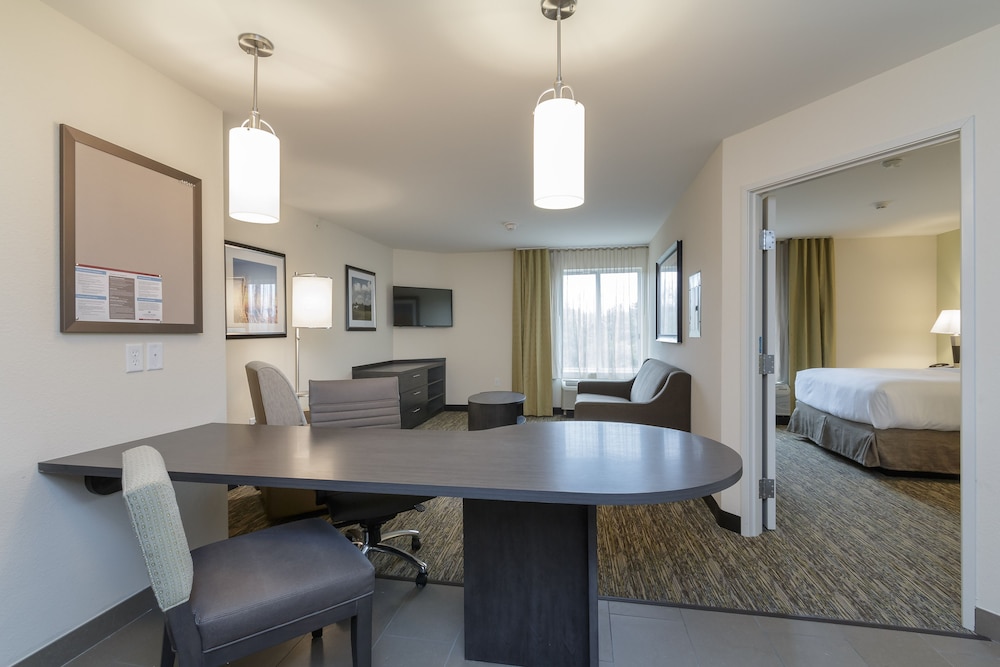 Candlewood Suites Mishawaka North by IHG - photo 15