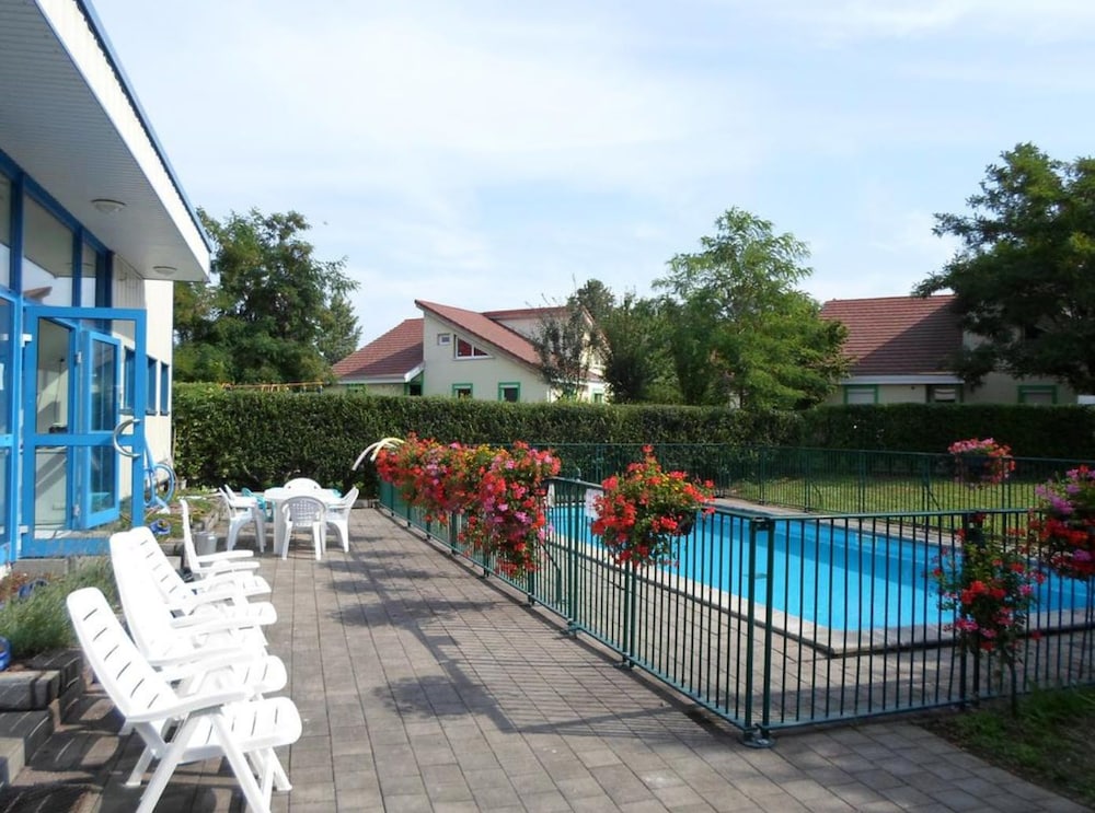 Appart'Hotel Les Acacias — hotel in Bischoffsheim