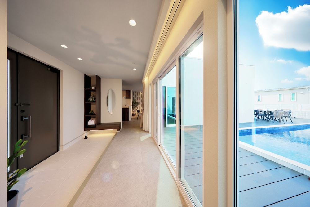 Crystalvilla Shirahama Parkside in Shirahamacho-Usazakiminami, Japan