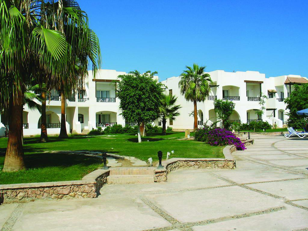 Poinciana Sharm Resort — 4-Star Luxury Hotel in Sharm El-Sheikh, Egypt