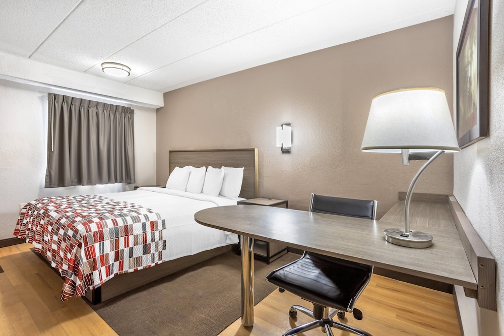 Red Roof Inn Tinton Falls Jersey Shore - photo 19