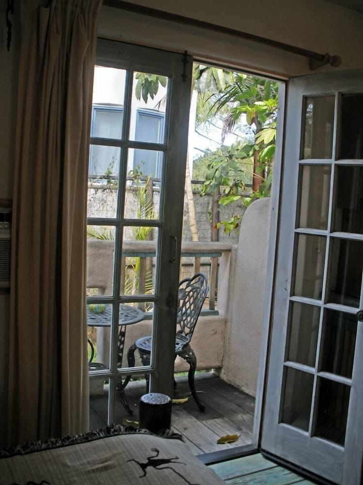 Les Artistes Inn - photo 57