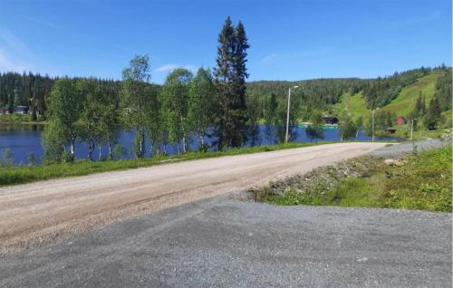 4 Bedroom Beautiful Home In Limingen — 5-Star Luxury Hotel in Royrvik, Norway