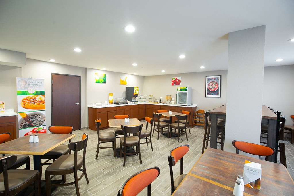 Quality Inn & Suites Hammond Near I 8090 - photo 48