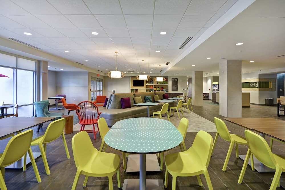 Home2 Suites by Hilton Queensbury Lake George - photo 2