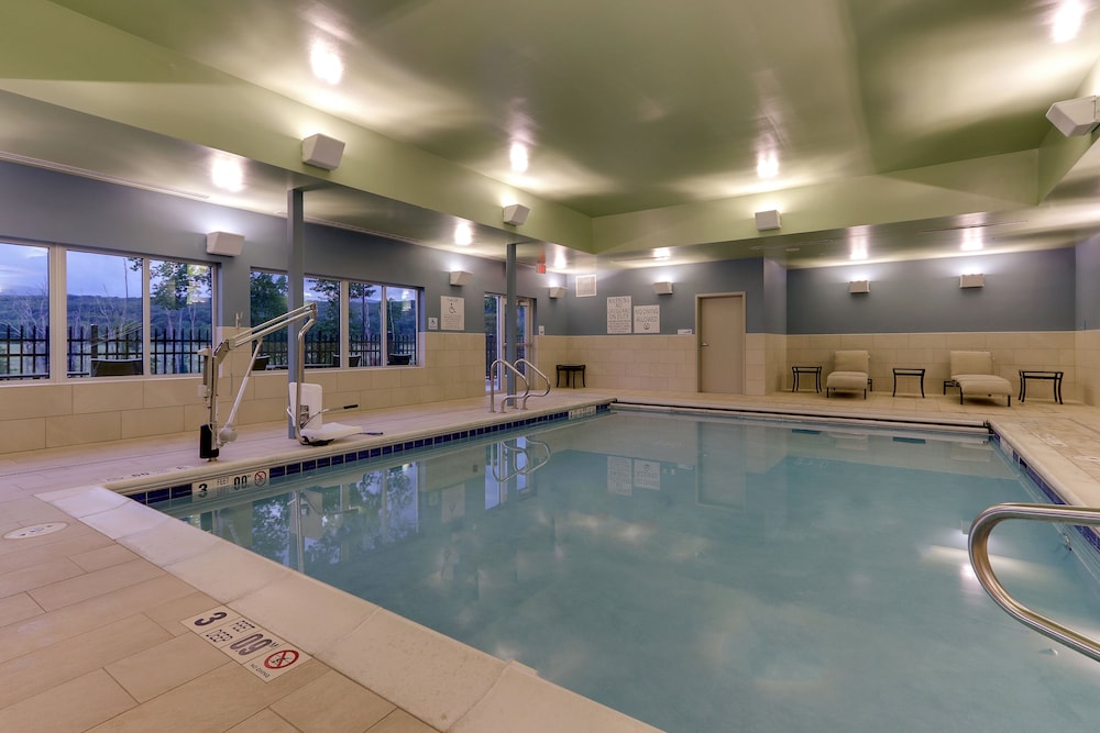 Holiday Inn Express & Suites Saugerties Hudson Valley by IHG - photo 33