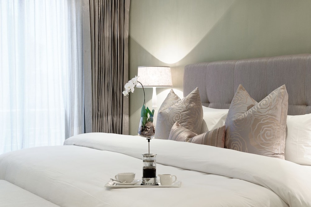 Sugar Hotel - last minute hotel in Cape Town