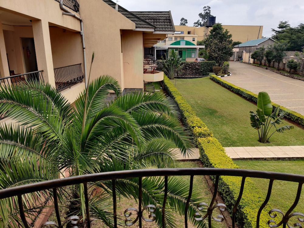 Longview Suites - carbon neutral hotel in Nairobi