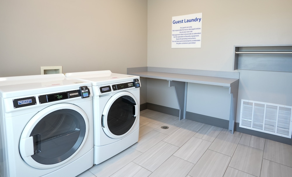 Holiday Inn Express & Suites Dallas Southwest Cedar Hill by IHG - photo 30