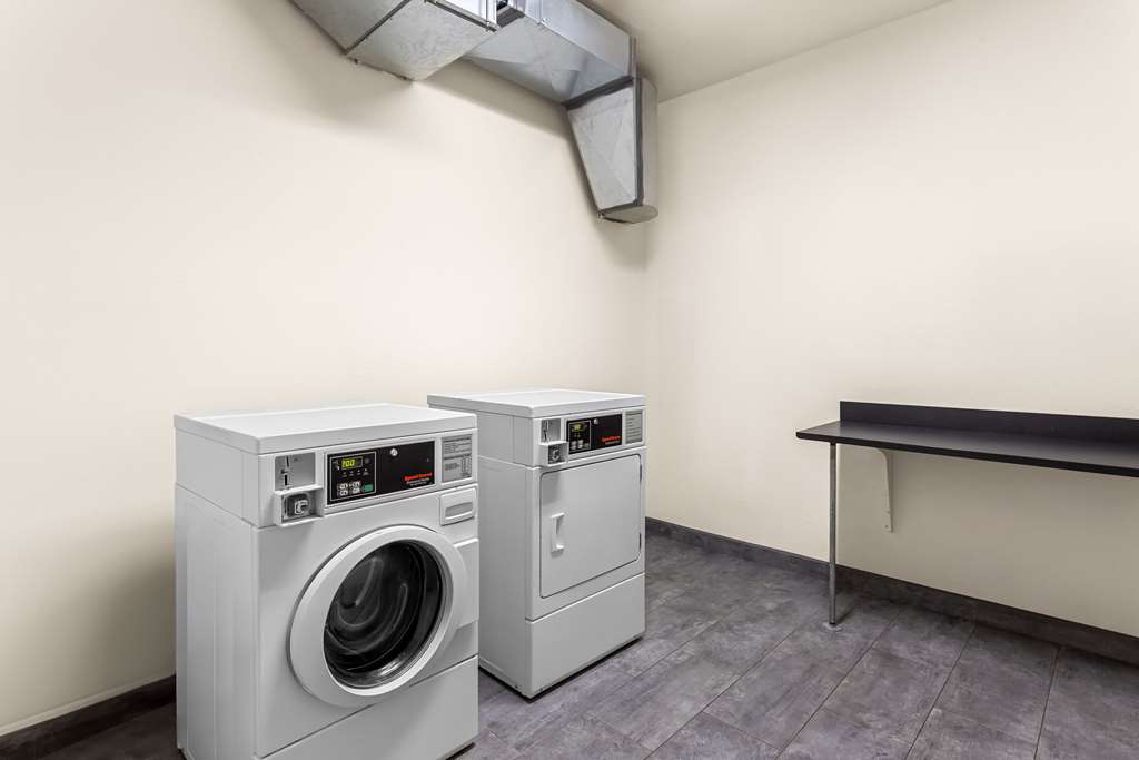 Comfort Suites Grayslake near Libertyville North - photo 41