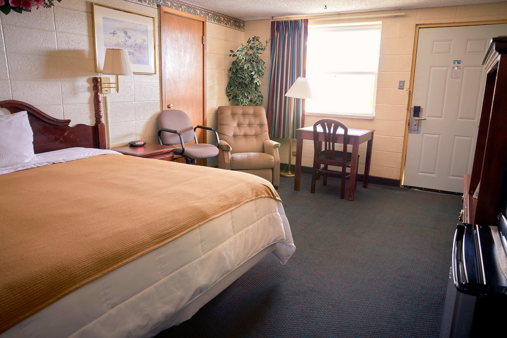 South Wind Inn - photo 18