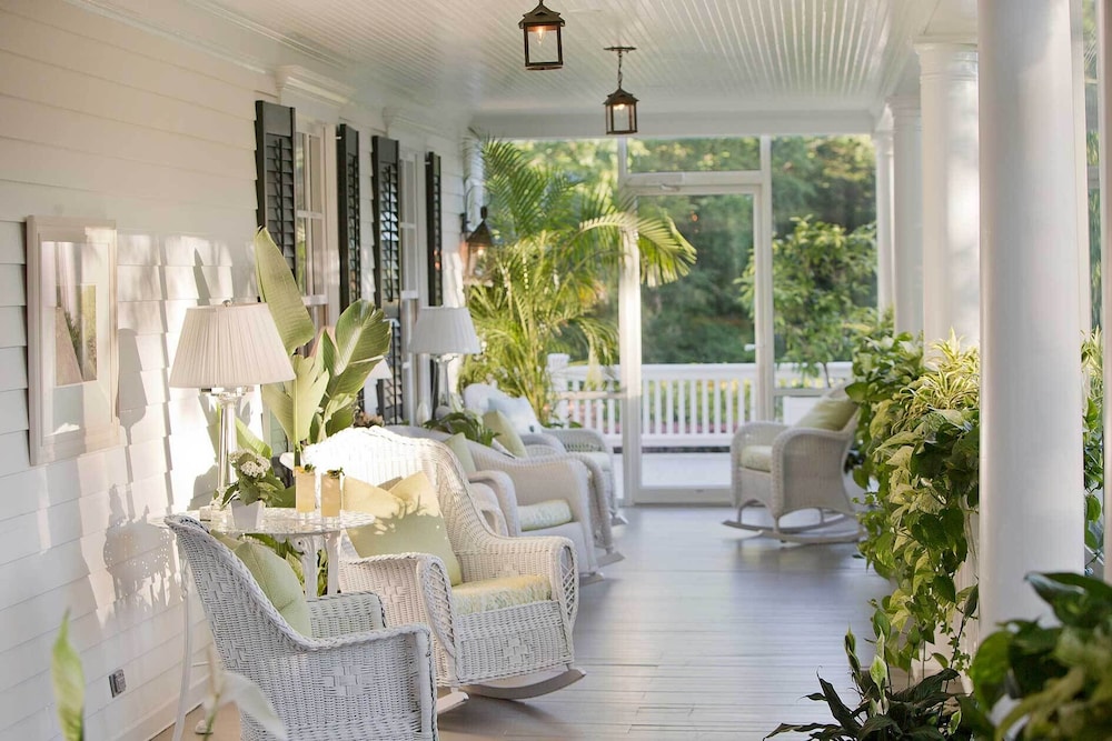 Mayflower Inn & Spa Auberge Collection - photo 75