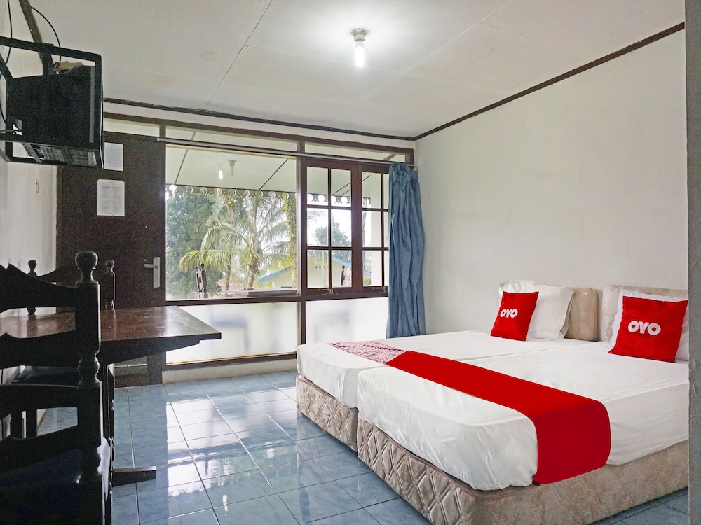 Hotel Lembah Nyiur