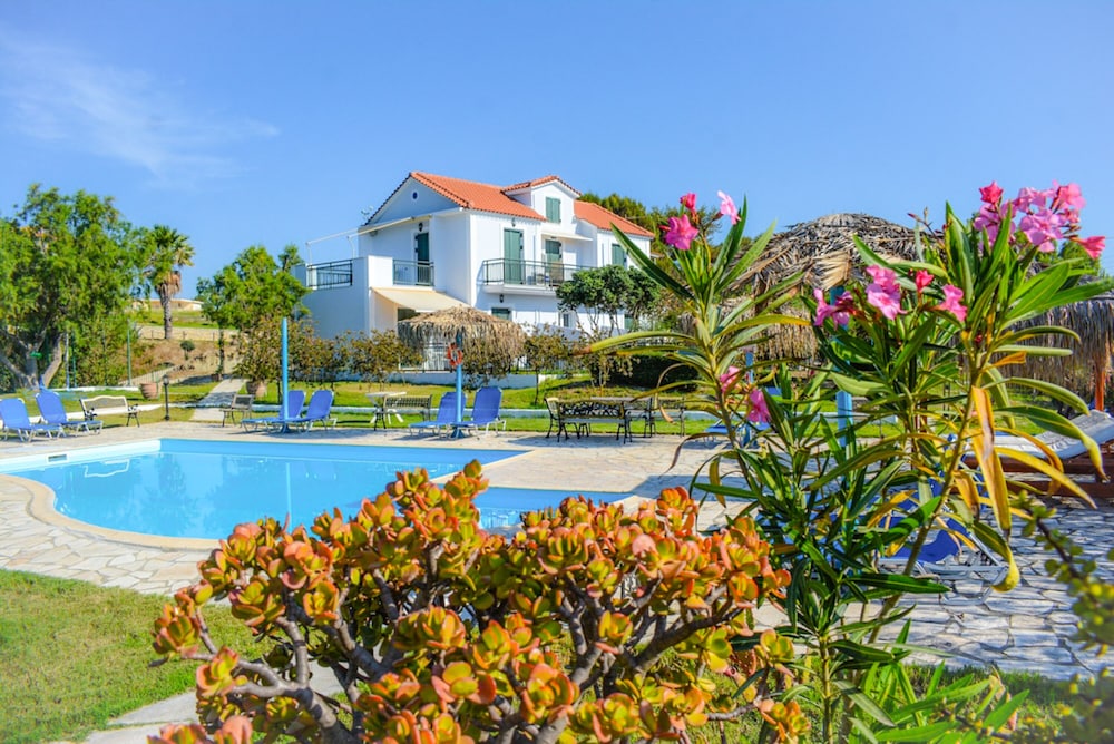 Xi Village — Kefalonia