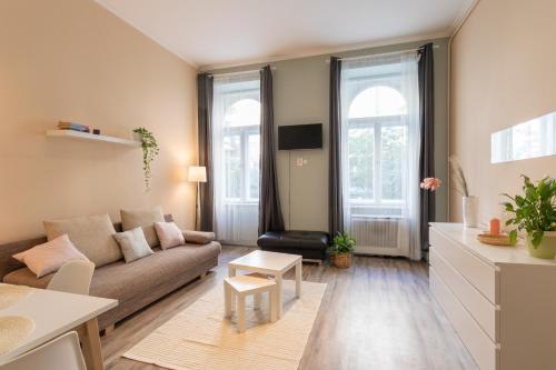 Bokay Apartman next to Corvin Promenade — 4-Star Luxury Hotel in Budapest, Hungary