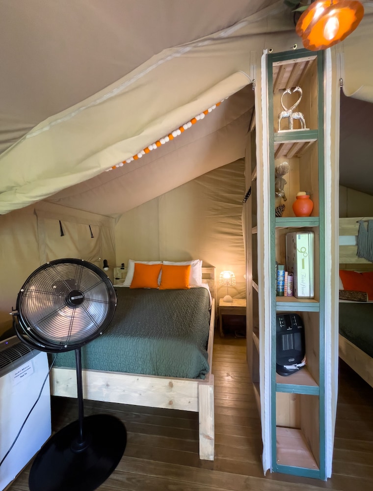 Emberglow Outdoor Resort - photo 22