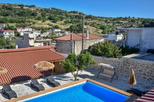 Four Season Tzoulakis Villa — 4-Star Luxury Hotel in Agia Varvara, Greece