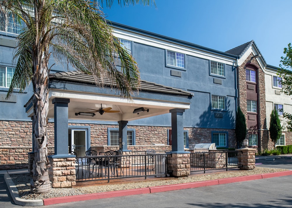 Candlewood Suites Turlock by IHG - photo 44