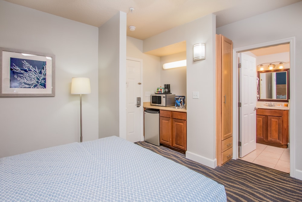 Seaside Amelia Inn - photo 4