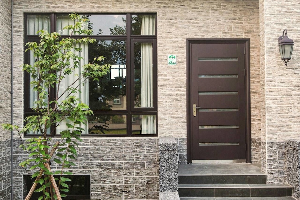 Luyi - carbon neutral hotel in Yilan