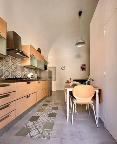 Da Francesca casa vacanze — 4-Star Luxury Hotel in Santo Stefano Di Camastra, Italy