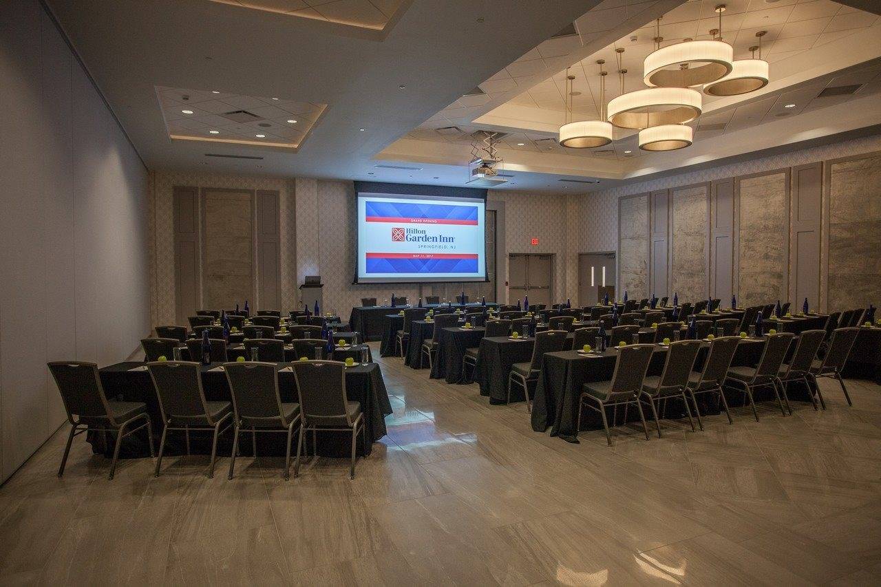 Hilton Garden Inn Springfield - photo 8
