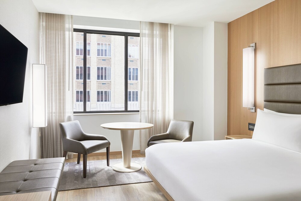 AC Hotel by Marriott Houston Downtown - featured photo