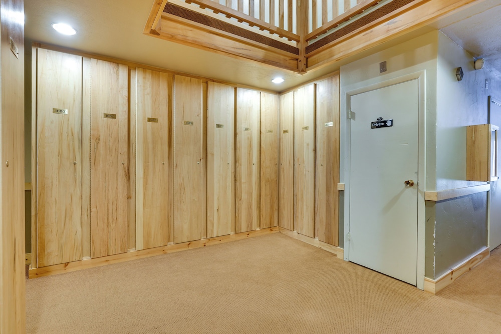 Keystone Condo on Shuttle Line 1 Mi to Resort - photo 10