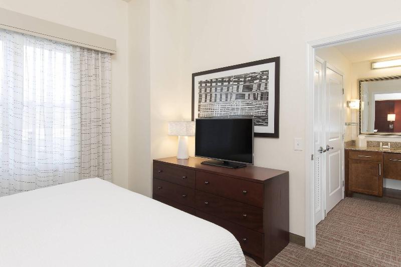 Residence Inn Marriott Moline - photo 31