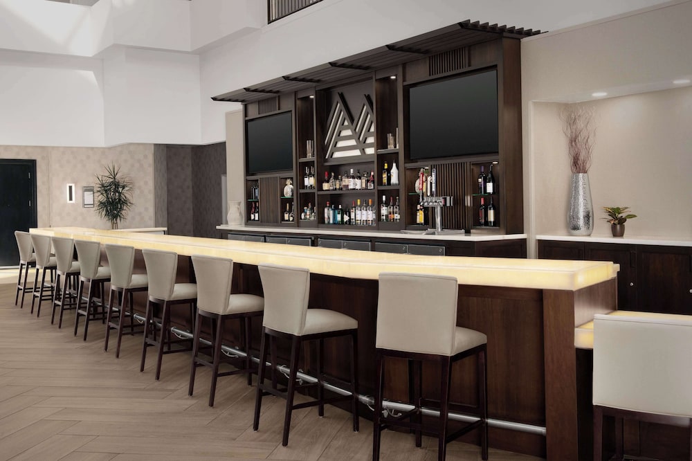 Embassy Suites La Quinta Hotel & Spa - photo 54