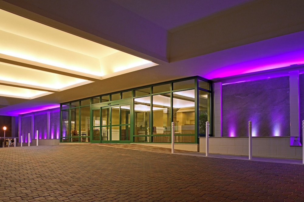Sheraton Virginia Beach Oceanfront Hotel - photo 127