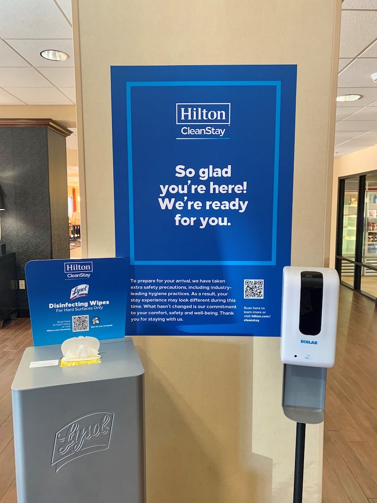 Hampton Inn Champaign Urbana - photo 4